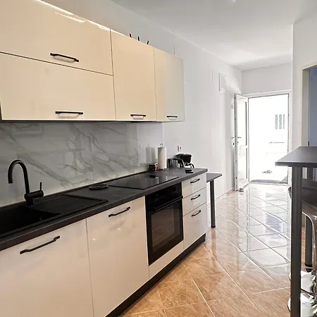 Park Plaza Apartment