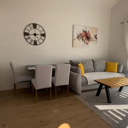 Apartment Park Plaza *