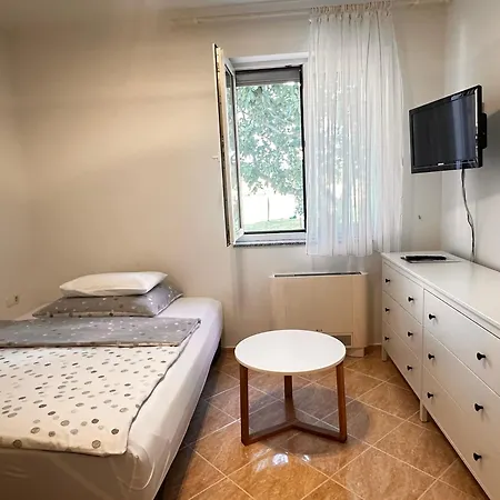 Park Plaza فاجانا
